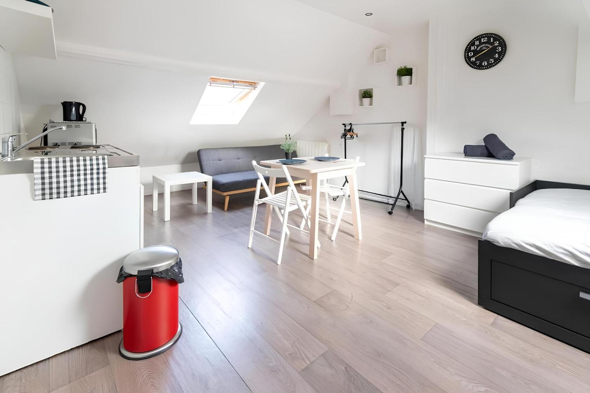 Capucin Lägenhet Rouen Exteriör bild